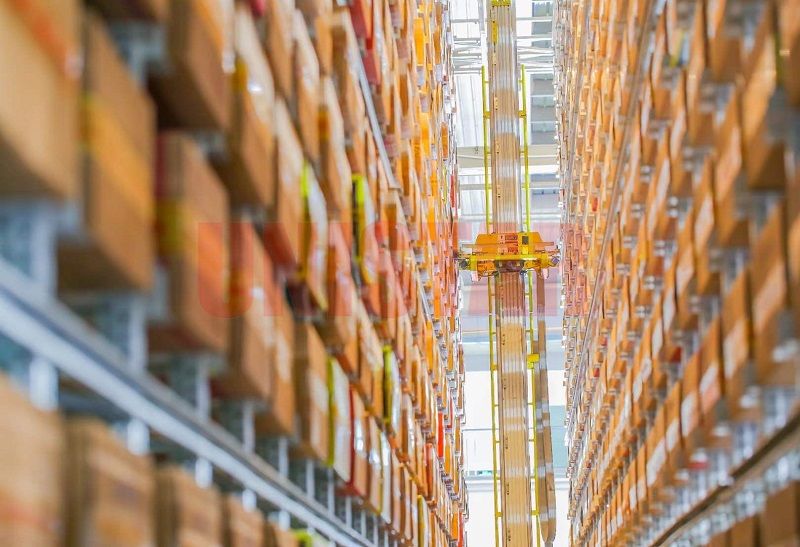 How to Select a Stacker Crane System Based on Pallet Size and Load