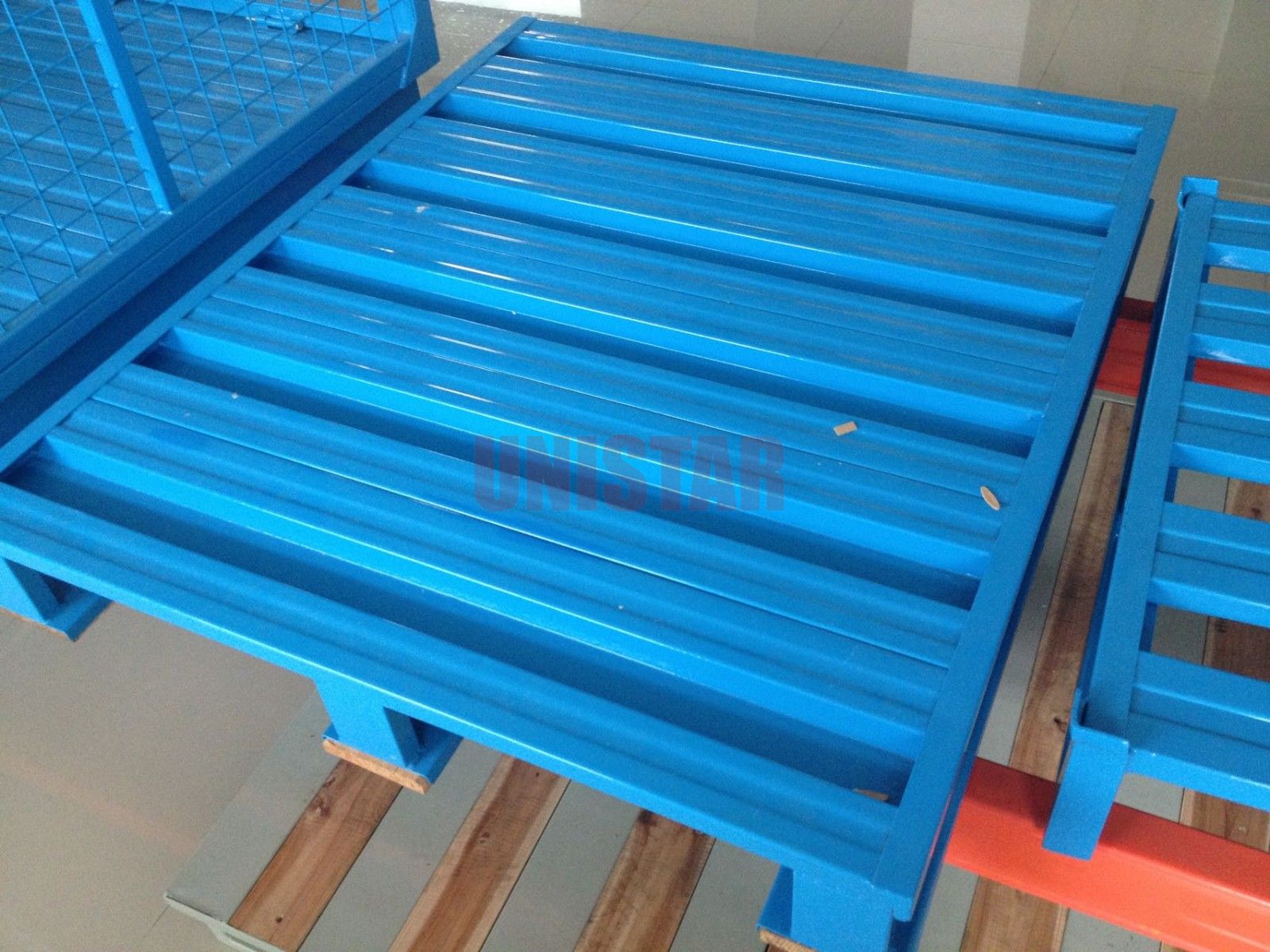Metal Pallet