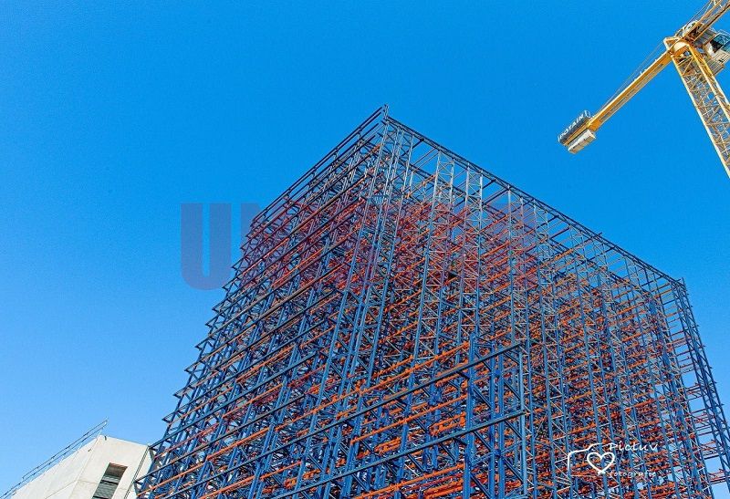 Rack Supported Building