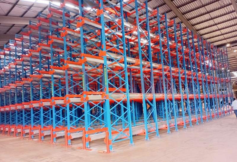 Radio Shuttle Racking — UNISTAR